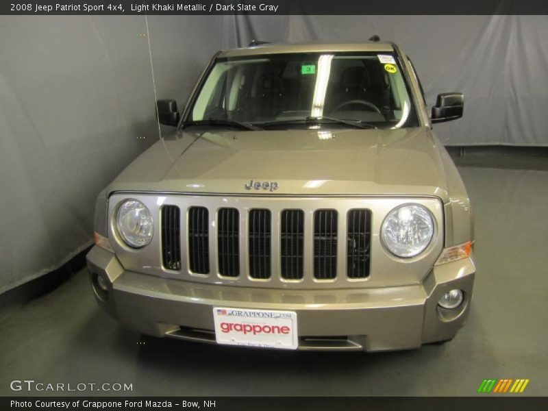 Light Khaki Metallic / Dark Slate Gray 2008 Jeep Patriot Sport 4x4