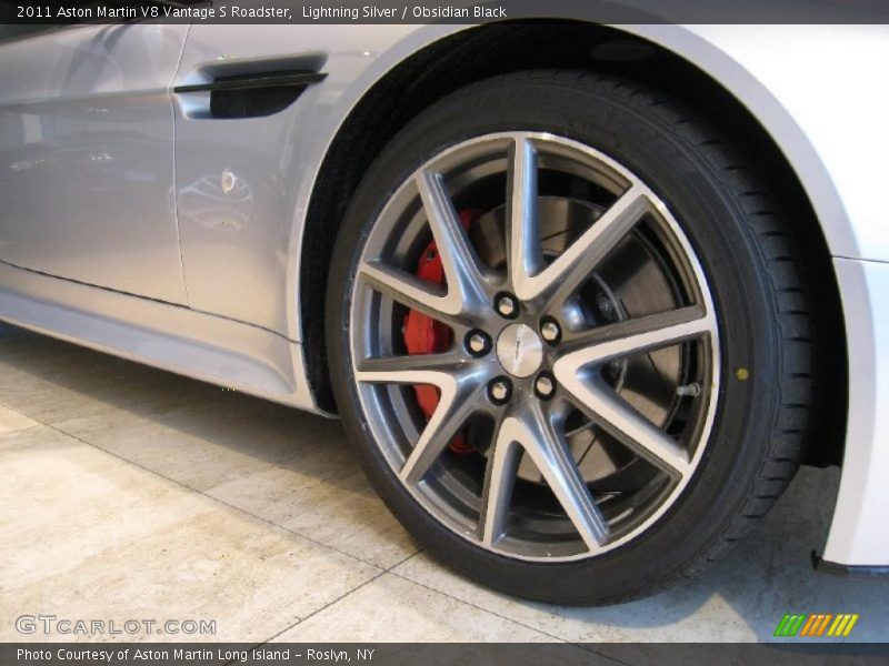  2011 V8 Vantage S Roadster Wheel