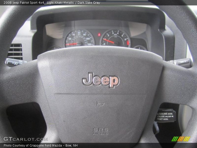 Light Khaki Metallic / Dark Slate Gray 2008 Jeep Patriot Sport 4x4