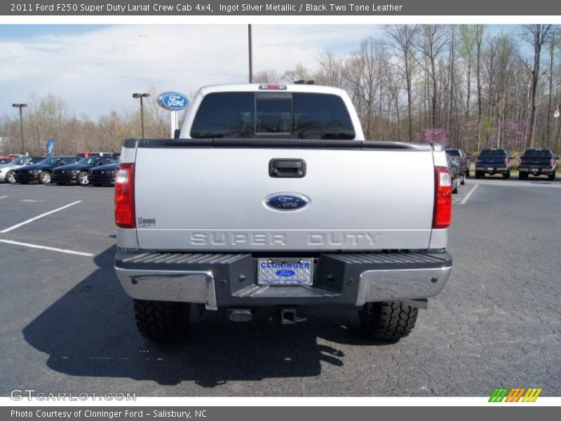 Ingot Silver Metallic / Black Two Tone Leather 2011 Ford F250 Super Duty Lariat Crew Cab 4x4