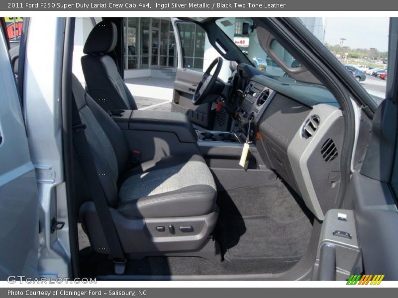 Ingot Silver Metallic / Black Two Tone Leather 2011 Ford F250 Super Duty Lariat Crew Cab 4x4