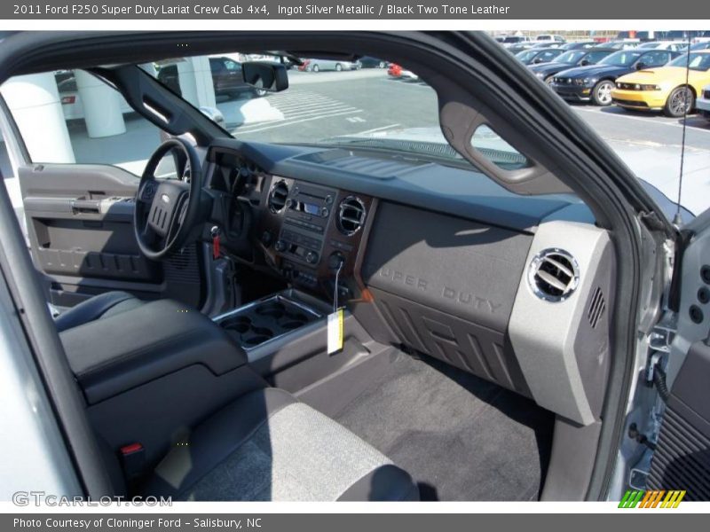 Ingot Silver Metallic / Black Two Tone Leather 2011 Ford F250 Super Duty Lariat Crew Cab 4x4