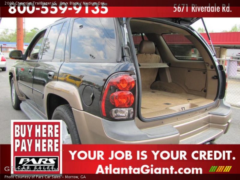 Onyx Black / Medium Oak 2002 Chevrolet TrailBlazer LS