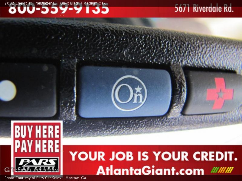 Onyx Black / Medium Oak 2002 Chevrolet TrailBlazer LS