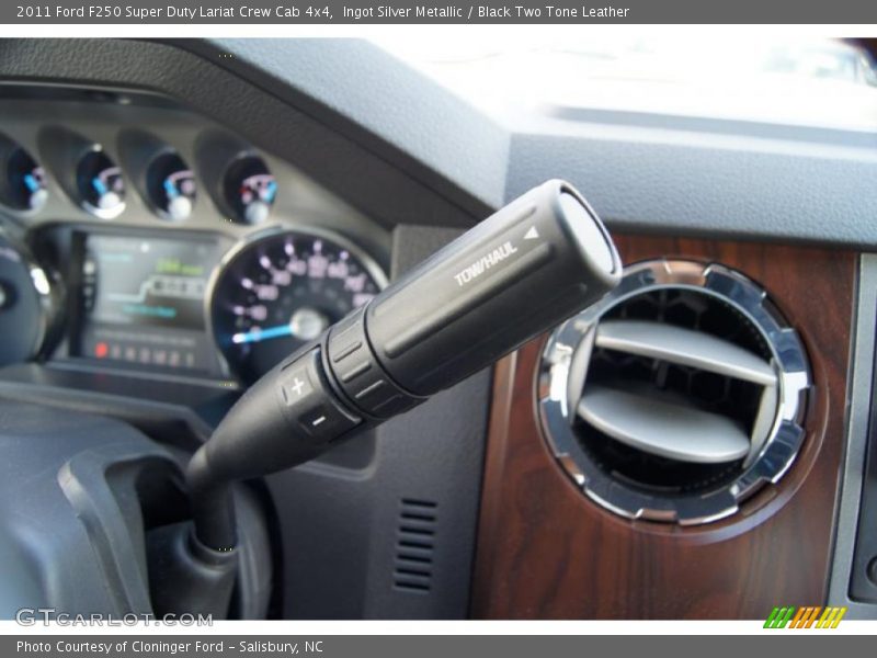  2011 F250 Super Duty Lariat Crew Cab 4x4 6 Speed TorqShift Automatic Shifter