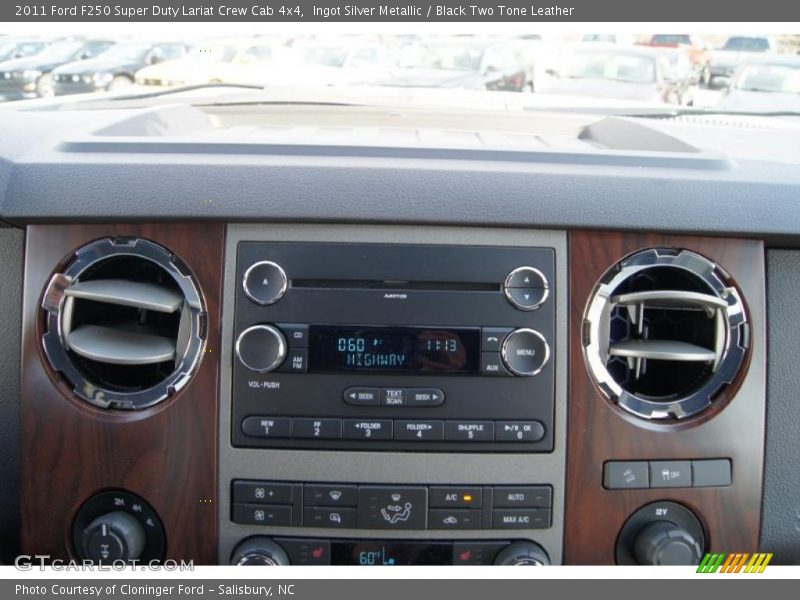 Controls of 2011 F250 Super Duty Lariat Crew Cab 4x4