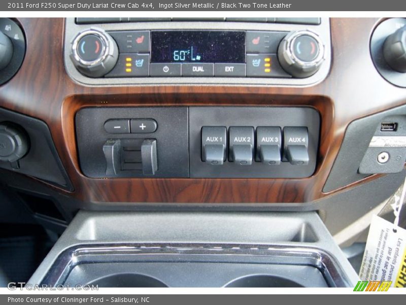 Controls of 2011 F250 Super Duty Lariat Crew Cab 4x4