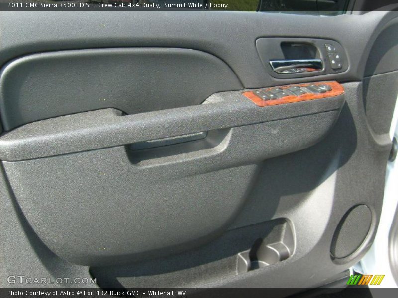 Summit White / Ebony 2011 GMC Sierra 3500HD SLT Crew Cab 4x4 Dually