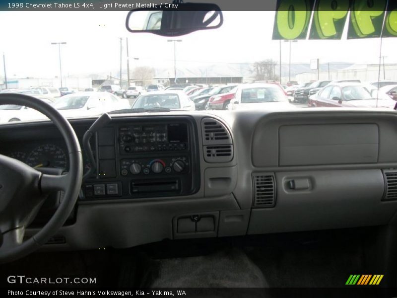 Light Pewter Metallic / Gray 1998 Chevrolet Tahoe LS 4x4