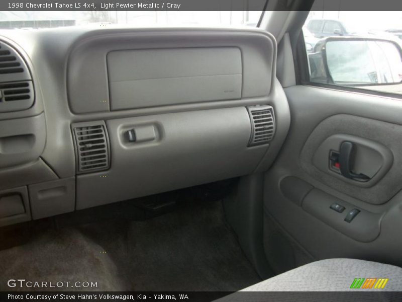 Light Pewter Metallic / Gray 1998 Chevrolet Tahoe LS 4x4