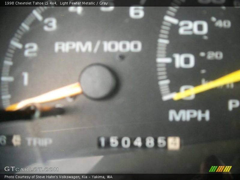 Light Pewter Metallic / Gray 1998 Chevrolet Tahoe LS 4x4