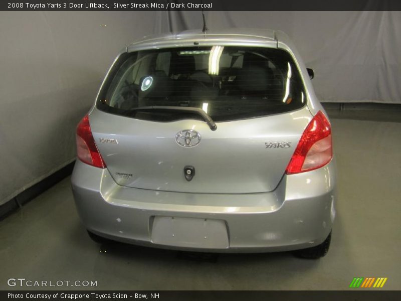 Silver Streak Mica / Dark Charcoal 2008 Toyota Yaris 3 Door Liftback