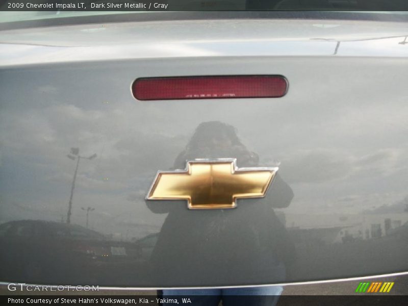 Dark Silver Metallic / Gray 2009 Chevrolet Impala LT