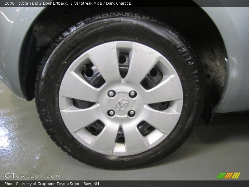 Silver Streak Mica / Dark Charcoal 2008 Toyota Yaris 3 Door Liftback