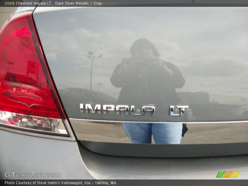 Dark Silver Metallic / Gray 2009 Chevrolet Impala LT