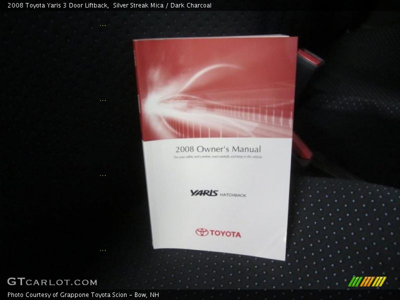 Silver Streak Mica / Dark Charcoal 2008 Toyota Yaris 3 Door Liftback