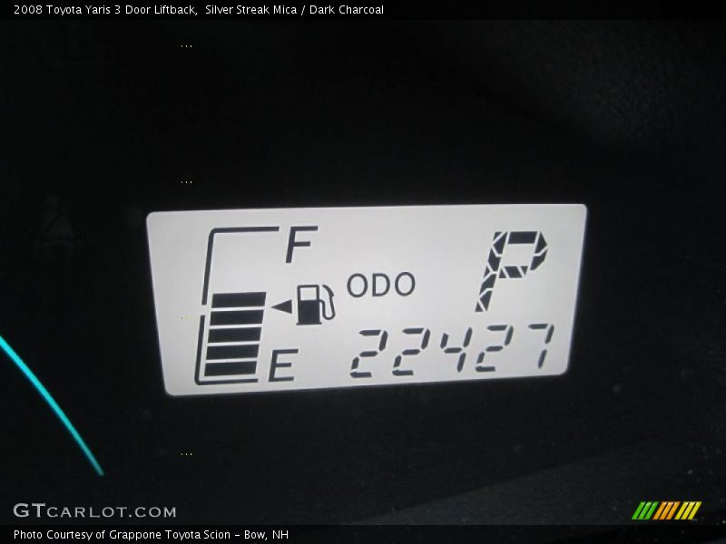 Silver Streak Mica / Dark Charcoal 2008 Toyota Yaris 3 Door Liftback