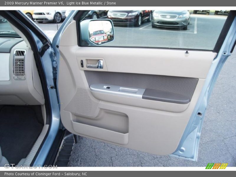 Door Panel of 2009 Mariner Premier V6