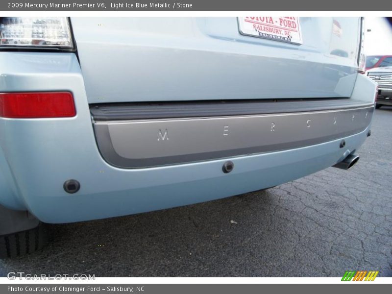 Light Ice Blue Metallic / Stone 2009 Mercury Mariner Premier V6