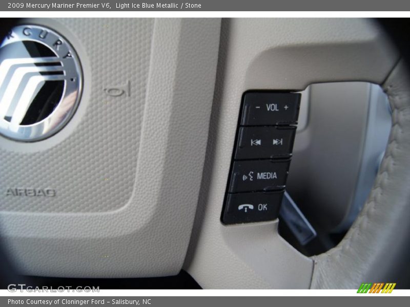 Light Ice Blue Metallic / Stone 2009 Mercury Mariner Premier V6