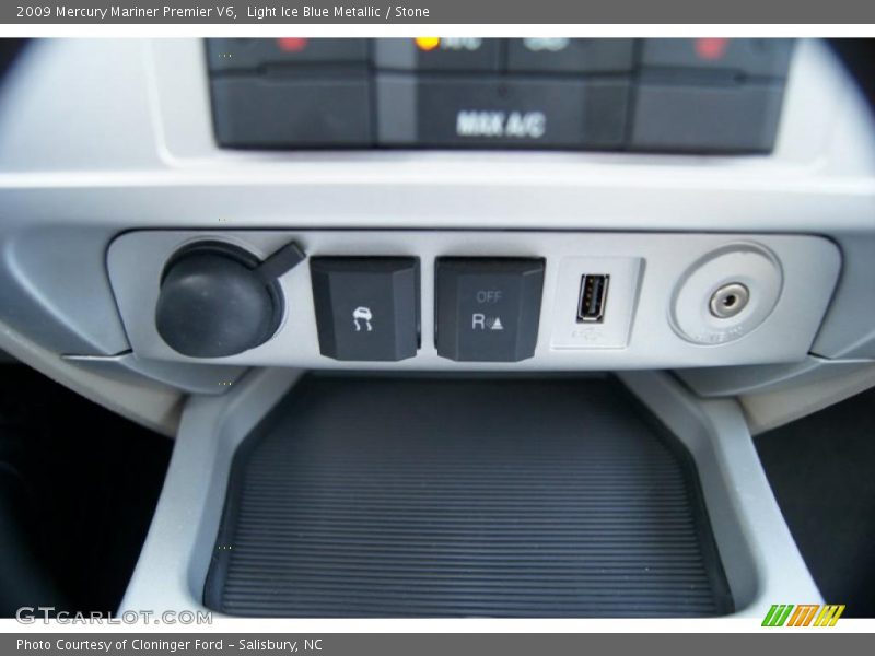 Light Ice Blue Metallic / Stone 2009 Mercury Mariner Premier V6