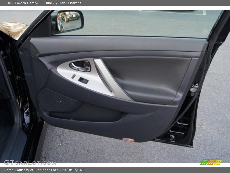 Black / Dark Charcoal 2007 Toyota Camry SE