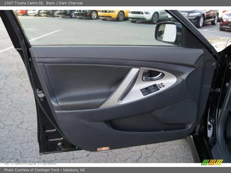 Black / Dark Charcoal 2007 Toyota Camry SE