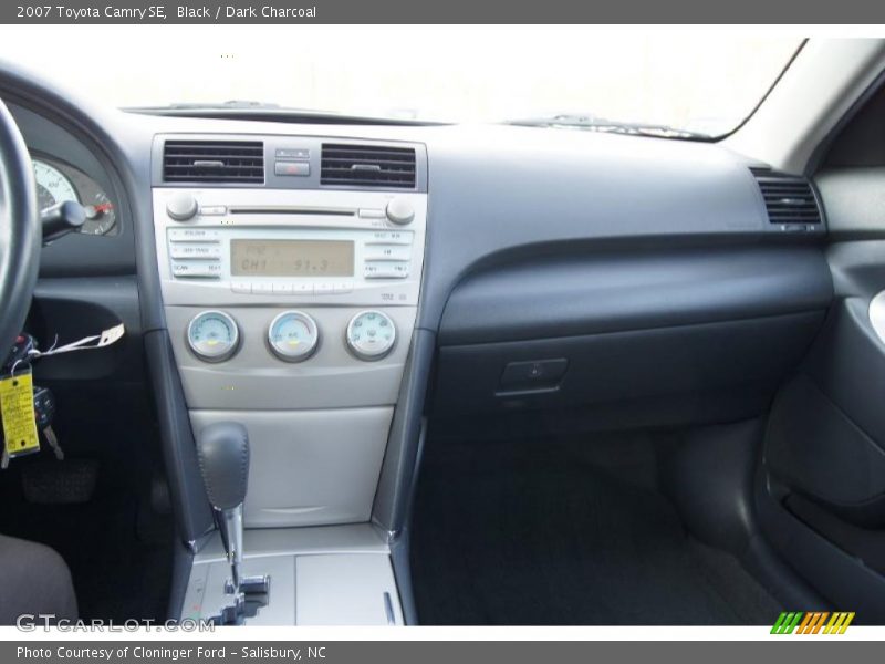 Black / Dark Charcoal 2007 Toyota Camry SE