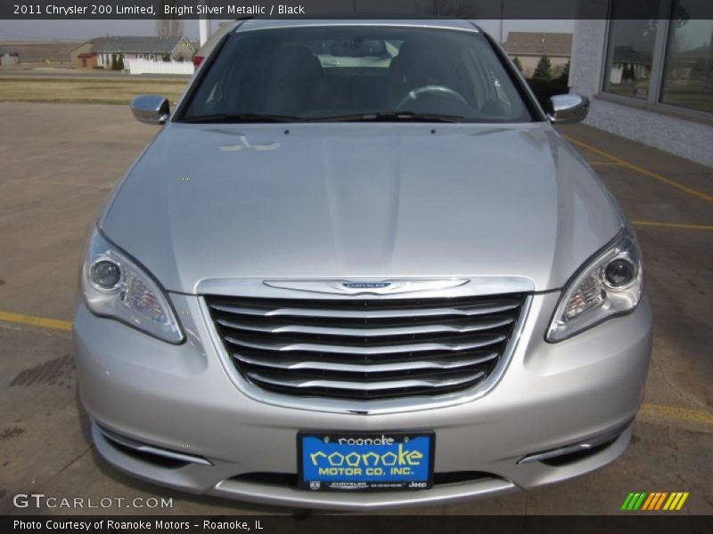 Bright Silver Metallic / Black 2011 Chrysler 200 Limited