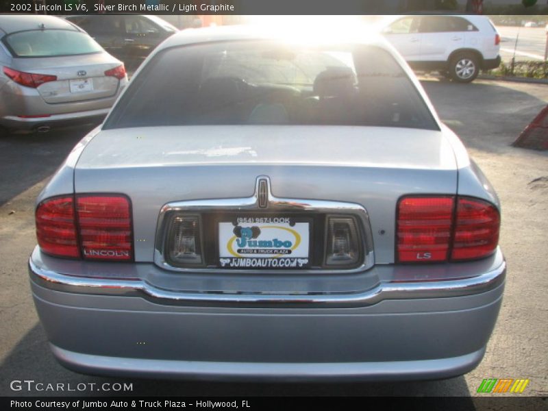Silver Birch Metallic / Light Graphite 2002 Lincoln LS V6