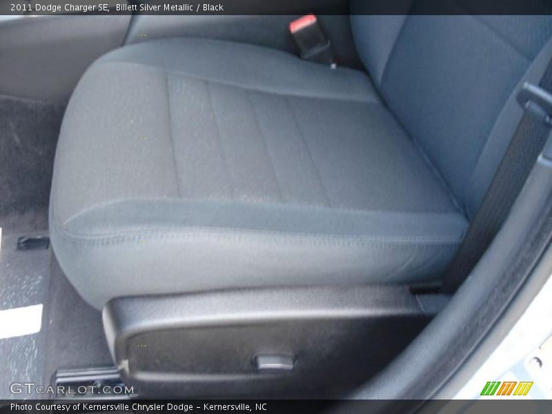 Billett Silver Metallic / Black 2011 Dodge Charger SE