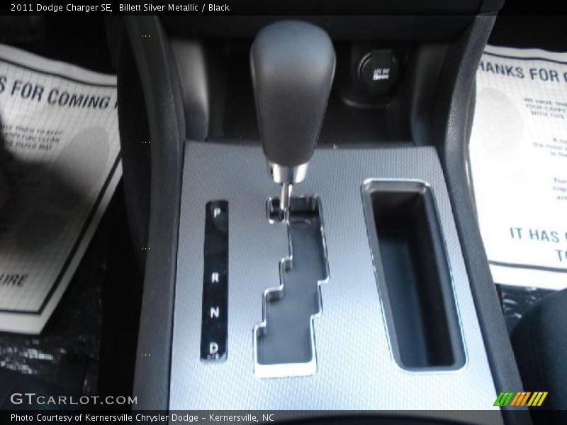 Billett Silver Metallic / Black 2011 Dodge Charger SE