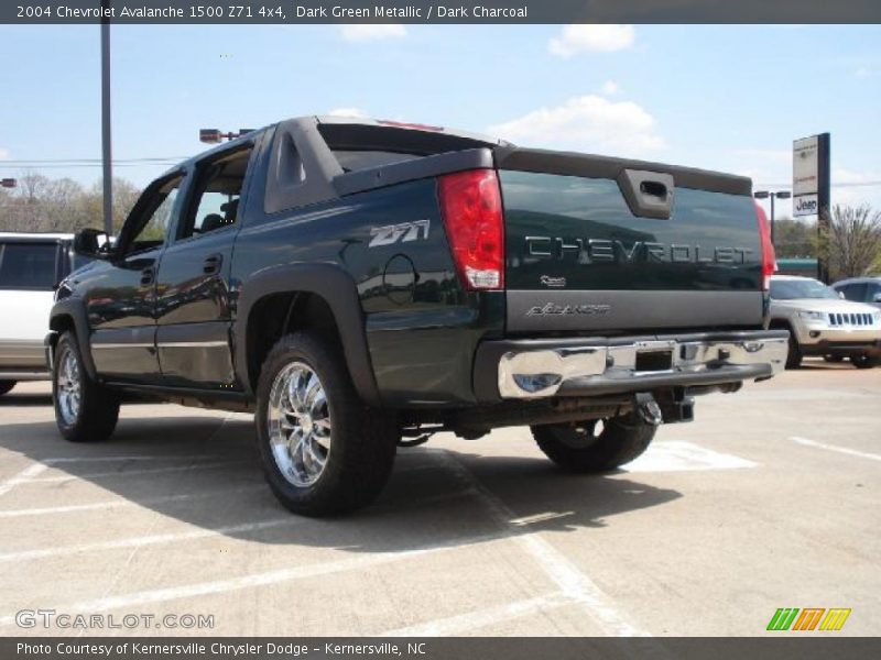 Dark Green Metallic / Dark Charcoal 2004 Chevrolet Avalanche 1500 Z71 4x4
