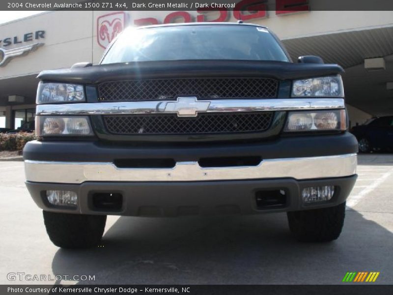 Dark Green Metallic / Dark Charcoal 2004 Chevrolet Avalanche 1500 Z71 4x4