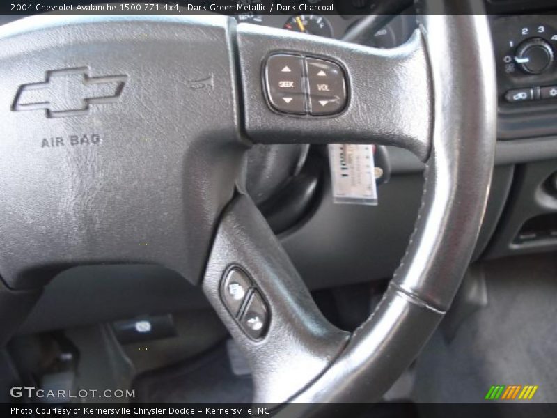 Dark Green Metallic / Dark Charcoal 2004 Chevrolet Avalanche 1500 Z71 4x4