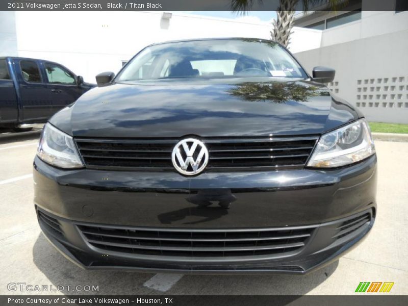 Black / Titan Black 2011 Volkswagen Jetta S Sedan
