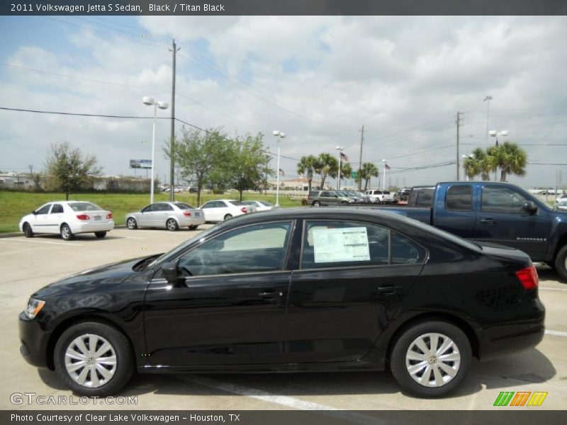 Black / Titan Black 2011 Volkswagen Jetta S Sedan