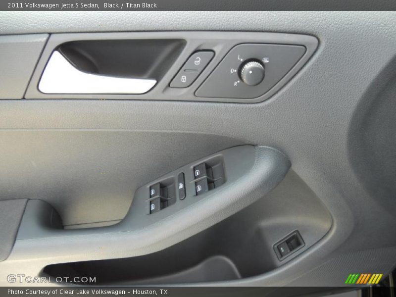 Black / Titan Black 2011 Volkswagen Jetta S Sedan