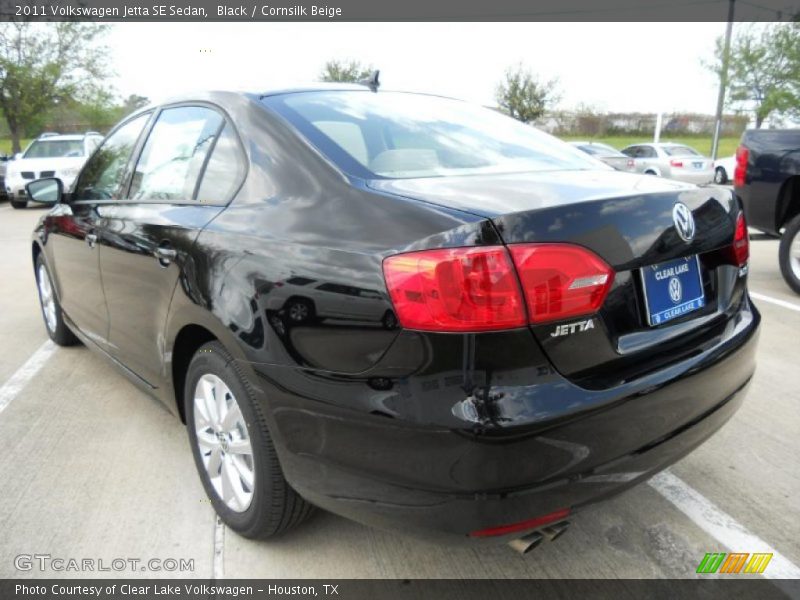 Black / Cornsilk Beige 2011 Volkswagen Jetta SE Sedan