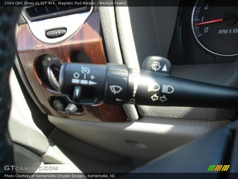 Magnetic Red Metallic / Medium Pewter 2004 GMC Envoy XL SLT 4x4