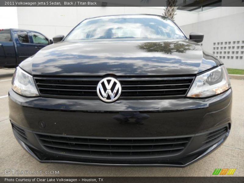 Black / Titan Black 2011 Volkswagen Jetta S Sedan