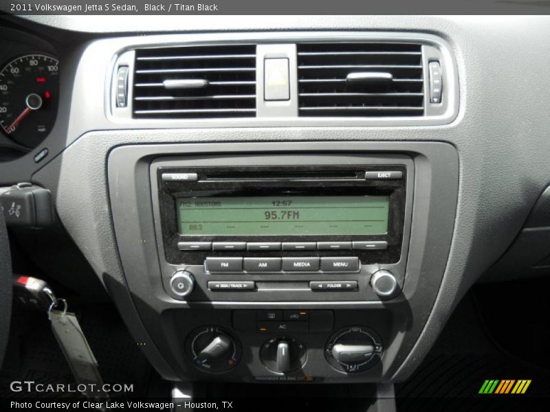 Black / Titan Black 2011 Volkswagen Jetta S Sedan