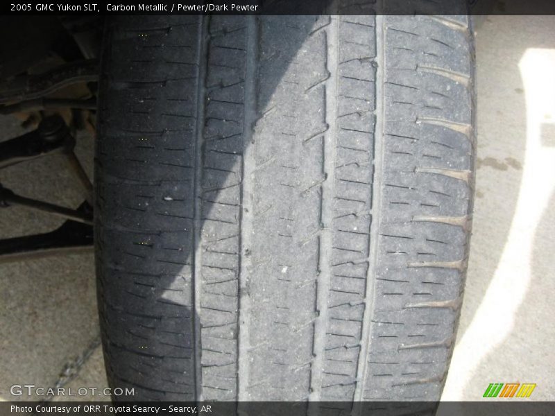 Carbon Metallic / Pewter/Dark Pewter 2005 GMC Yukon SLT