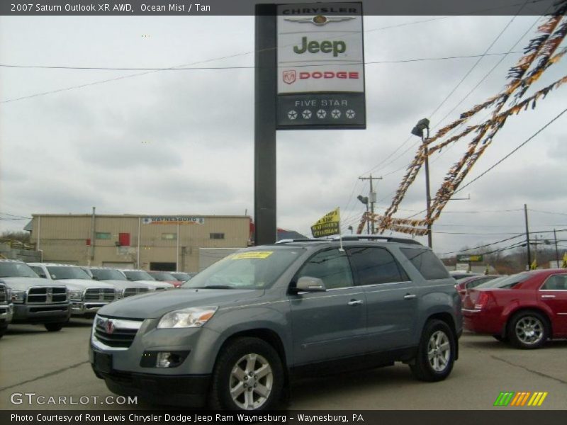 Ocean Mist / Tan 2007 Saturn Outlook XR AWD