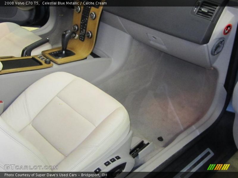 Celestial Blue Metallic / Calcite Cream 2008 Volvo C70 T5