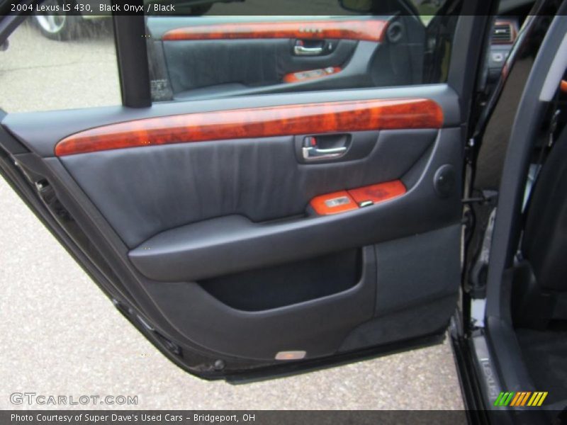 Black Onyx / Black 2004 Lexus LS 430