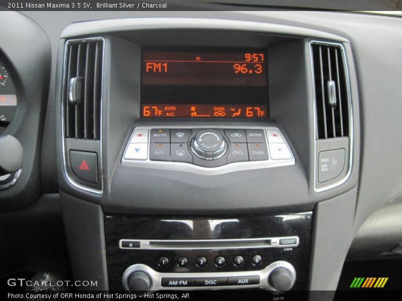 Brilliant Silver / Charcoal 2011 Nissan Maxima 3.5 SV
