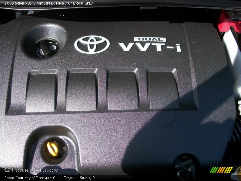 Silver Streak Mica / Charcoal Gray 2009 Scion xD