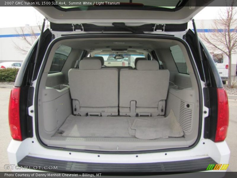 Summit White / Light Titanium 2007 GMC Yukon XL 1500 SLE 4x4