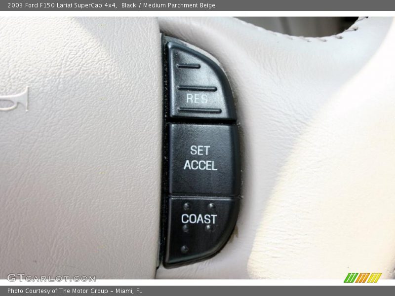 Black / Medium Parchment Beige 2003 Ford F150 Lariat SuperCab 4x4